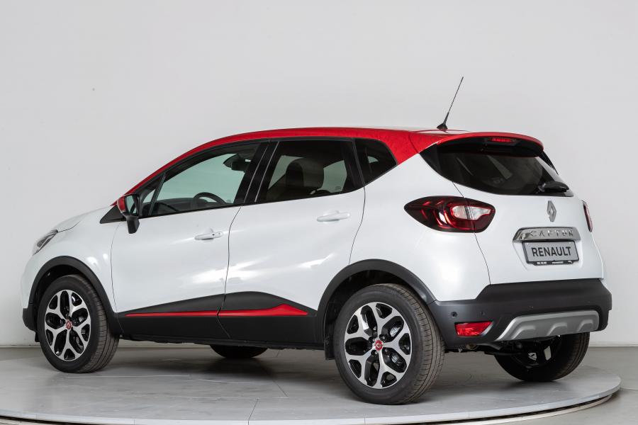  Renault Captur Tokyo Edition 2018 года  (фото 2 из 38)